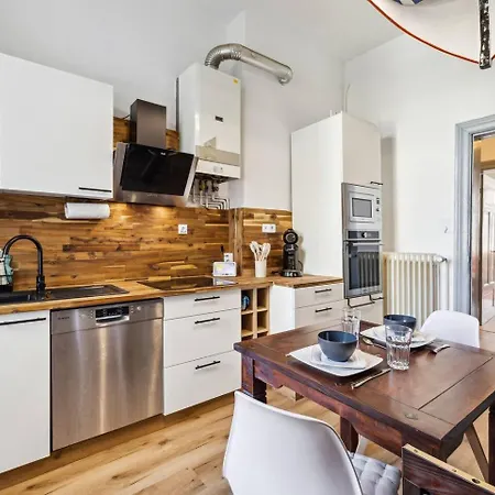 Aparthotel Kaiser-wilhelm-lodge Mit 90m2 Wilhelmshaven